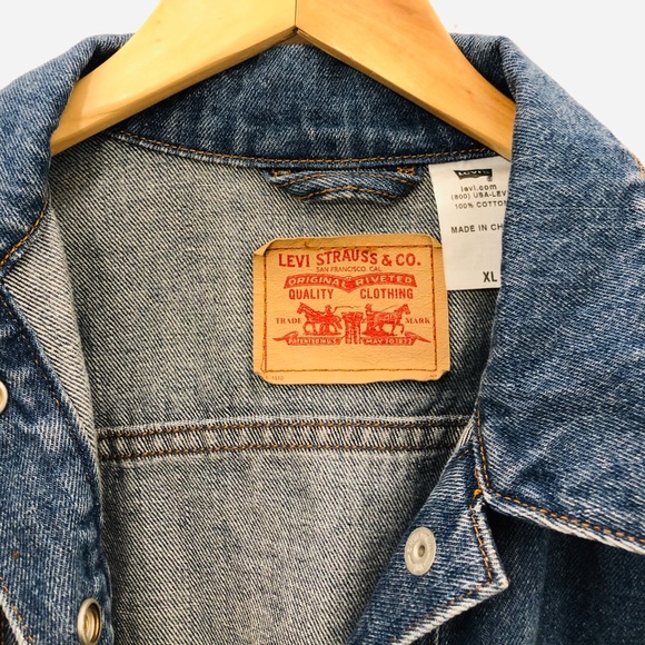 Levi’s Vintage Jean Jacket - Picture 4 of 5